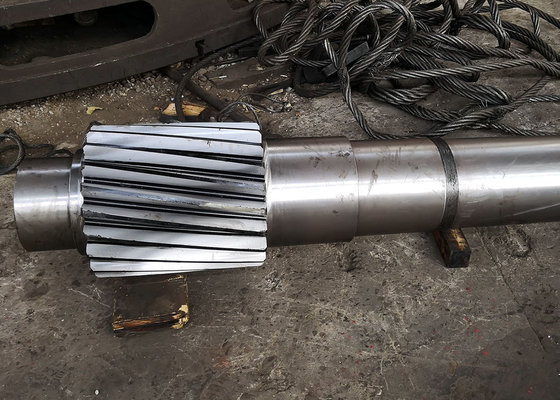 Acier forgé 18CrNiMo7 d'axe de transmission de cannelure hélicoïdale