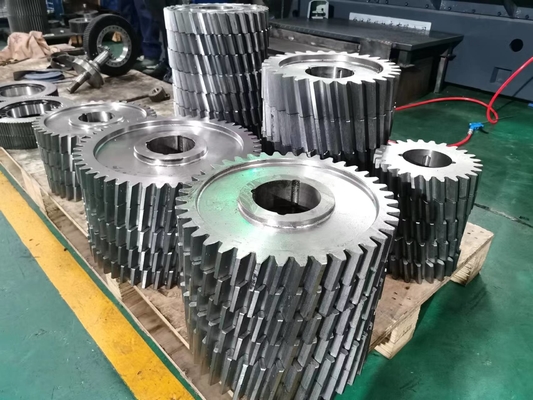 10 Module 1045 engrenage en acier à hélice simple pour engrenage à roulement avec profil cylindrique