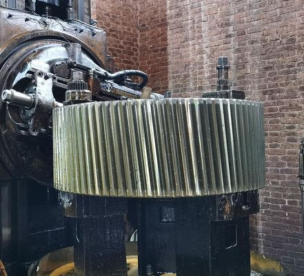 Transmission de puissance stable avec engrenage à hélice unique pour lignes de production automatisées